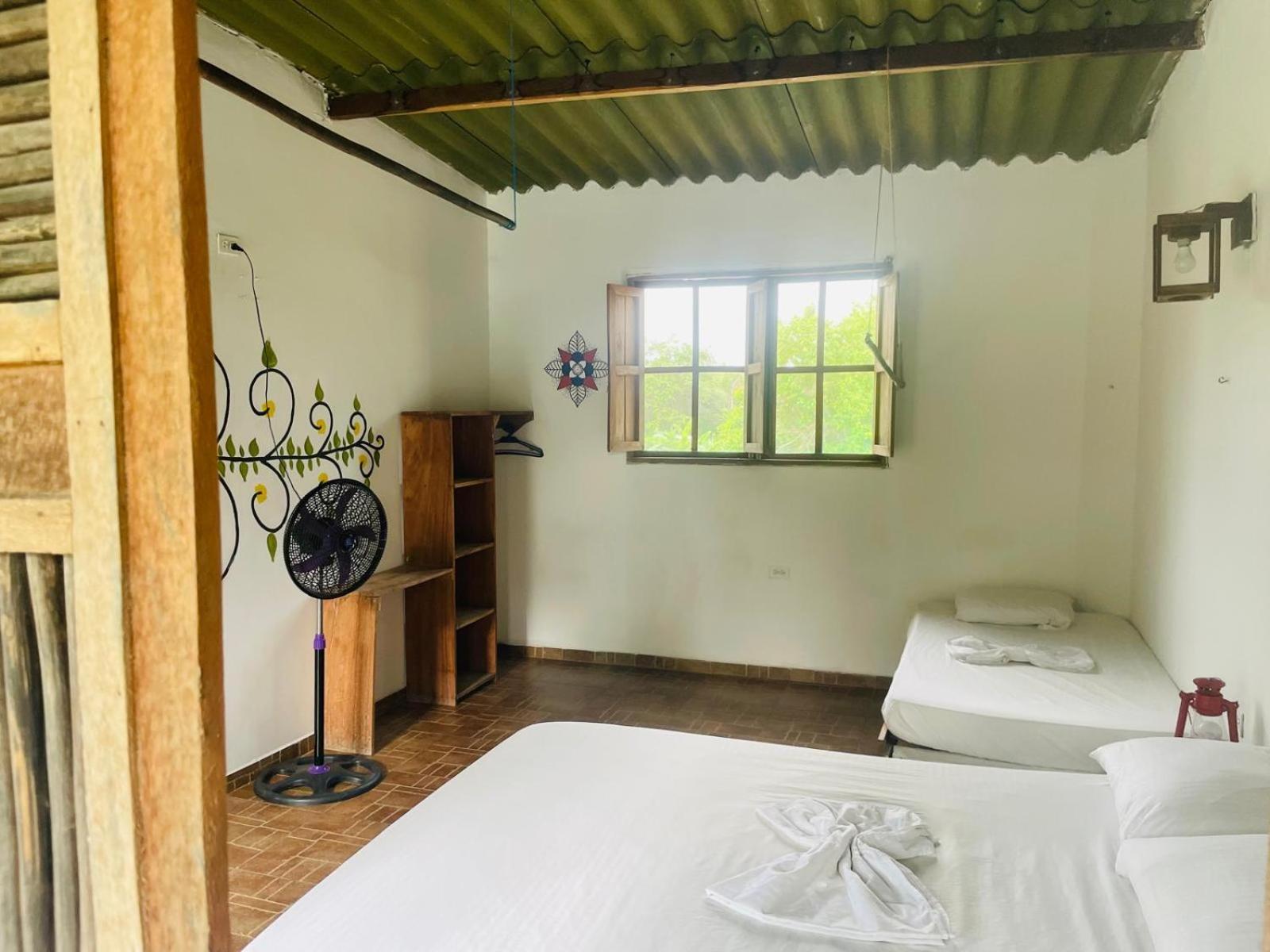 Hostal Luz De Luna パロミノ エクステリア 写真